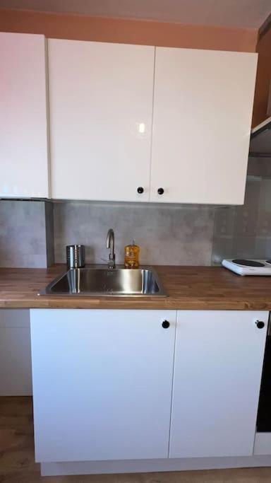 Palaz 6 - 2 Bedroom Flat Едмънтън Екстериор снимка
